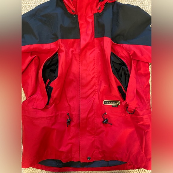Jack Wolfskin Gore-Tex Jacket Women’s Small/Medium - Picture 3 of 9